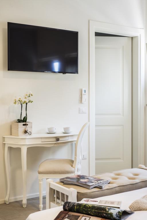 Riviera Carducci Rooms Peschiera del Garda Exterior foto