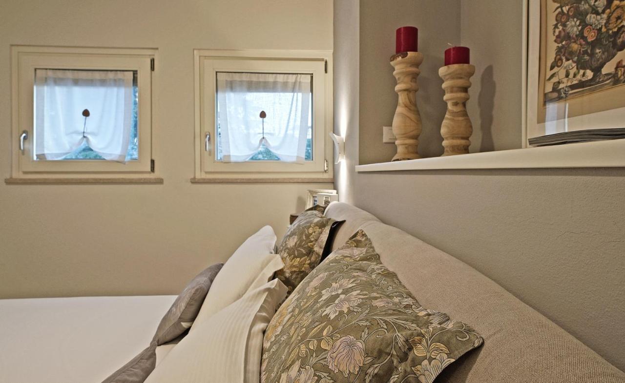 Riviera Carducci Rooms Peschiera del Garda Exterior foto